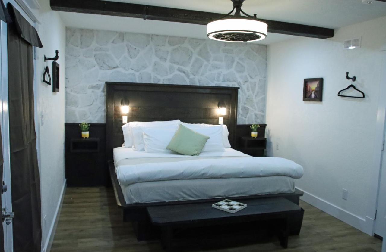 Villa Di Casa - Boutique Hotel Веллингтон Экстерьер фото